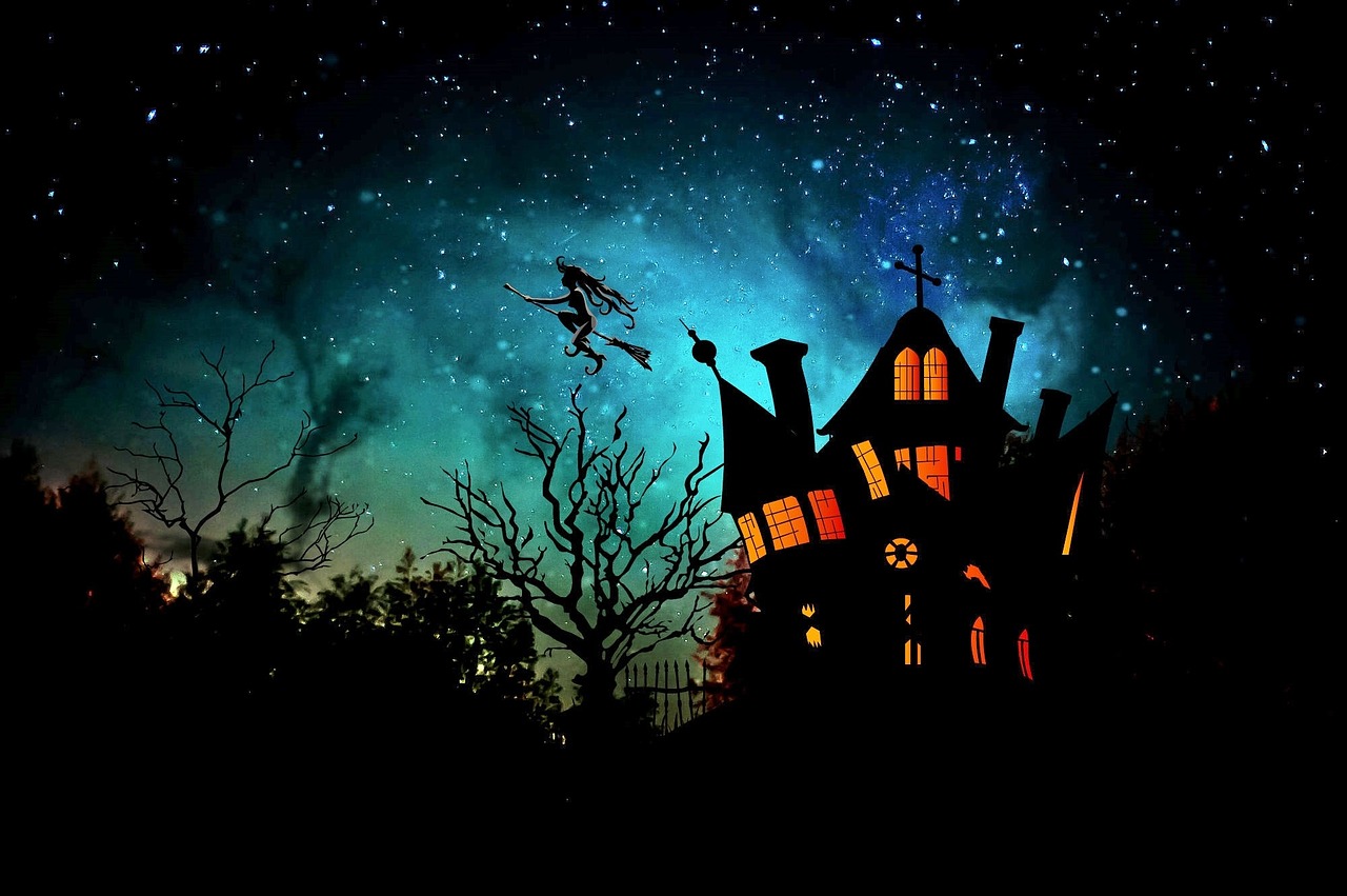 witch's house the witch halloween free photo