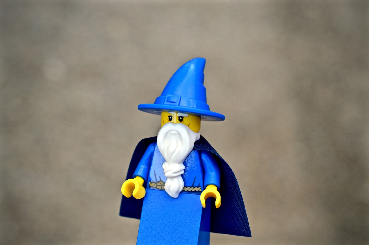 wizard sorcerer lego free photo
