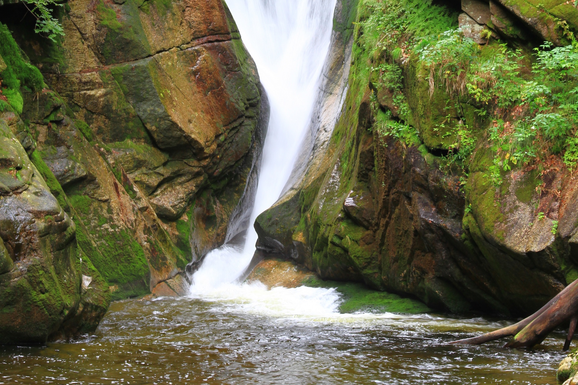 water szklarki stream free photo