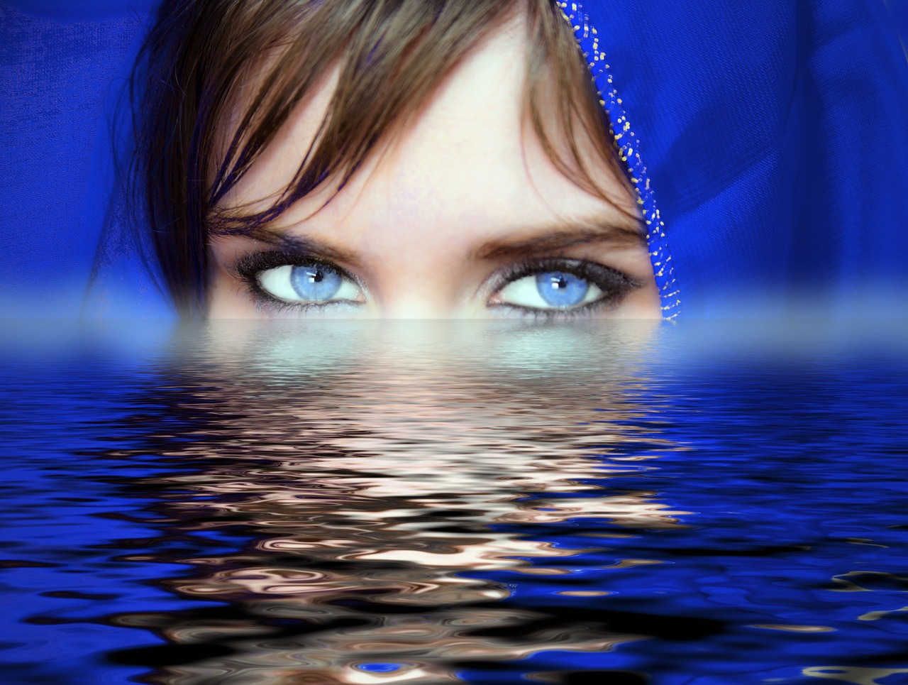 woman eyes water free photo