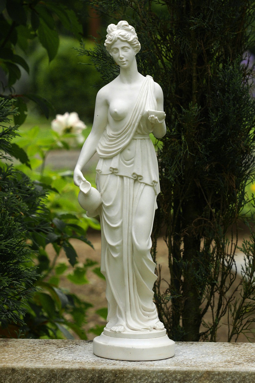 woman antique statue free photo