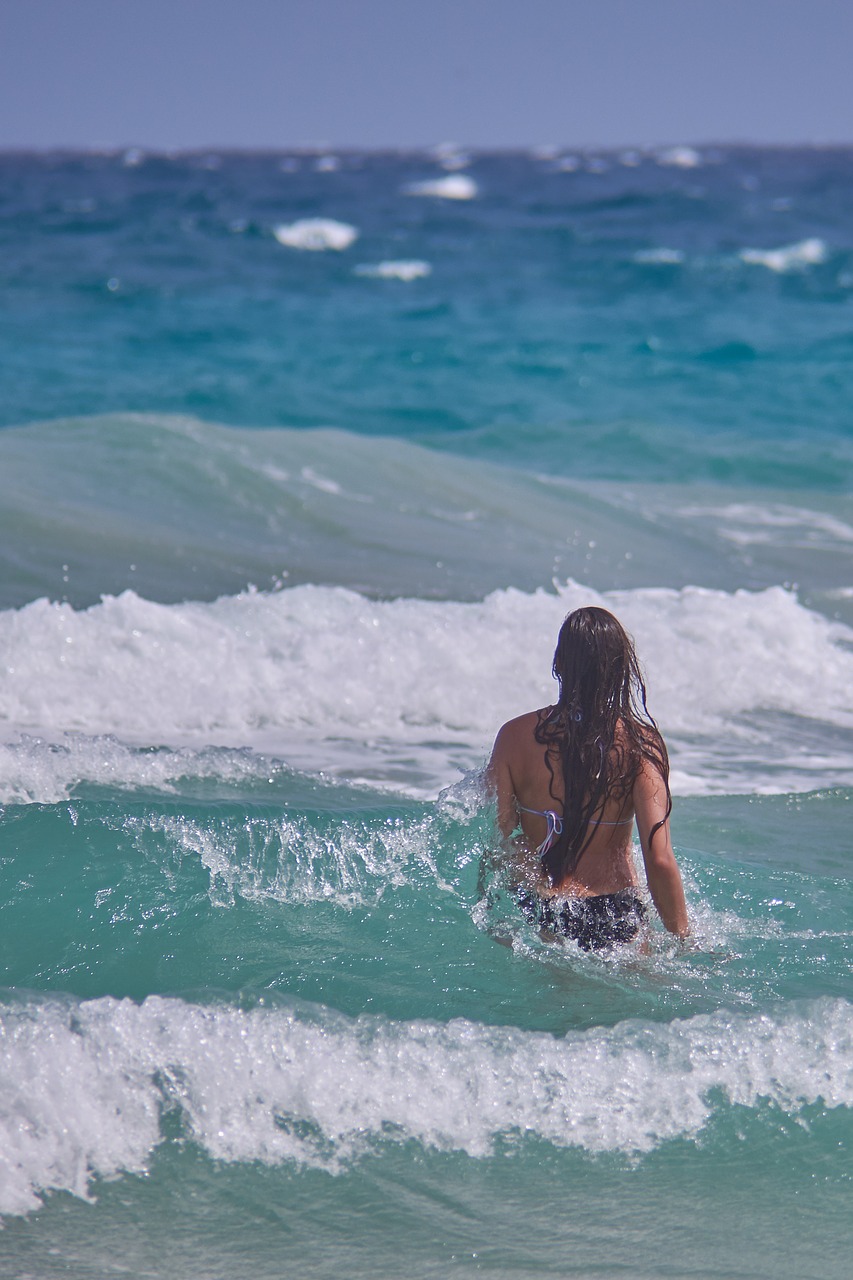 woman sea swim free photo