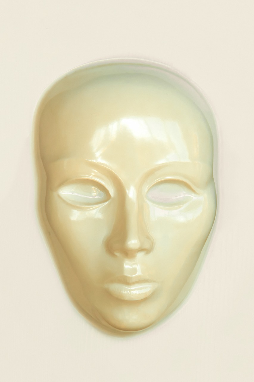 woman  face  mask free photo