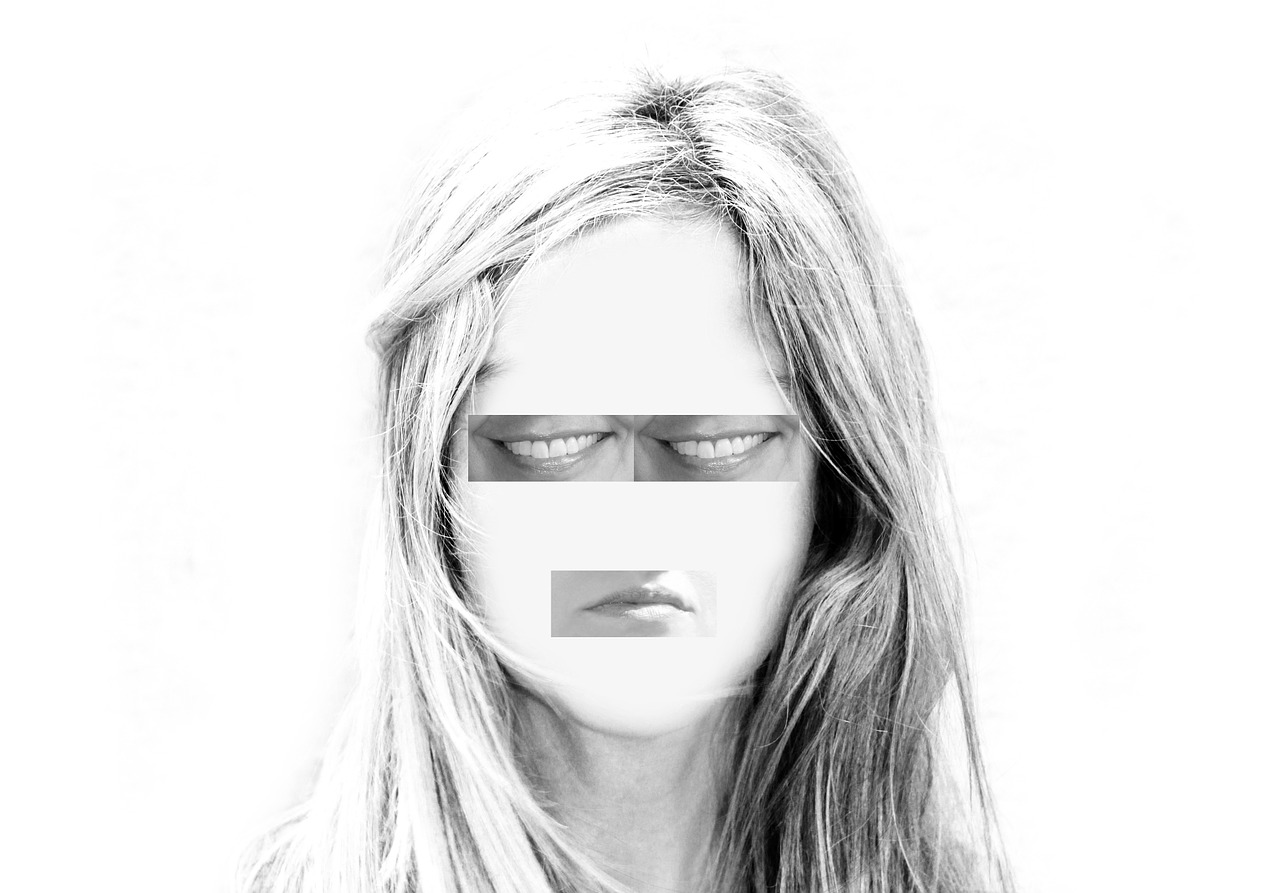 woman face psychosis free photo