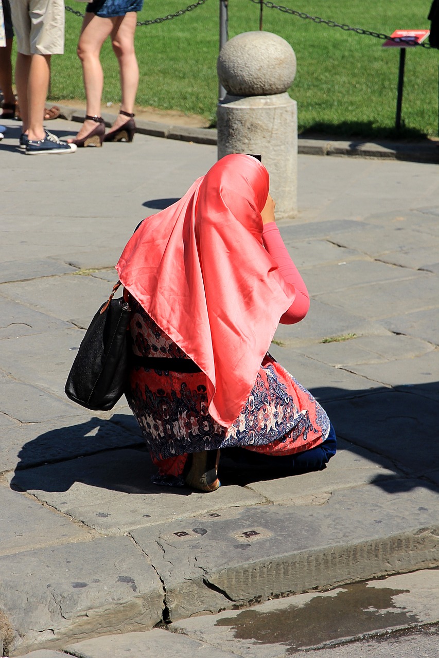woman muslim headscarf free photo
