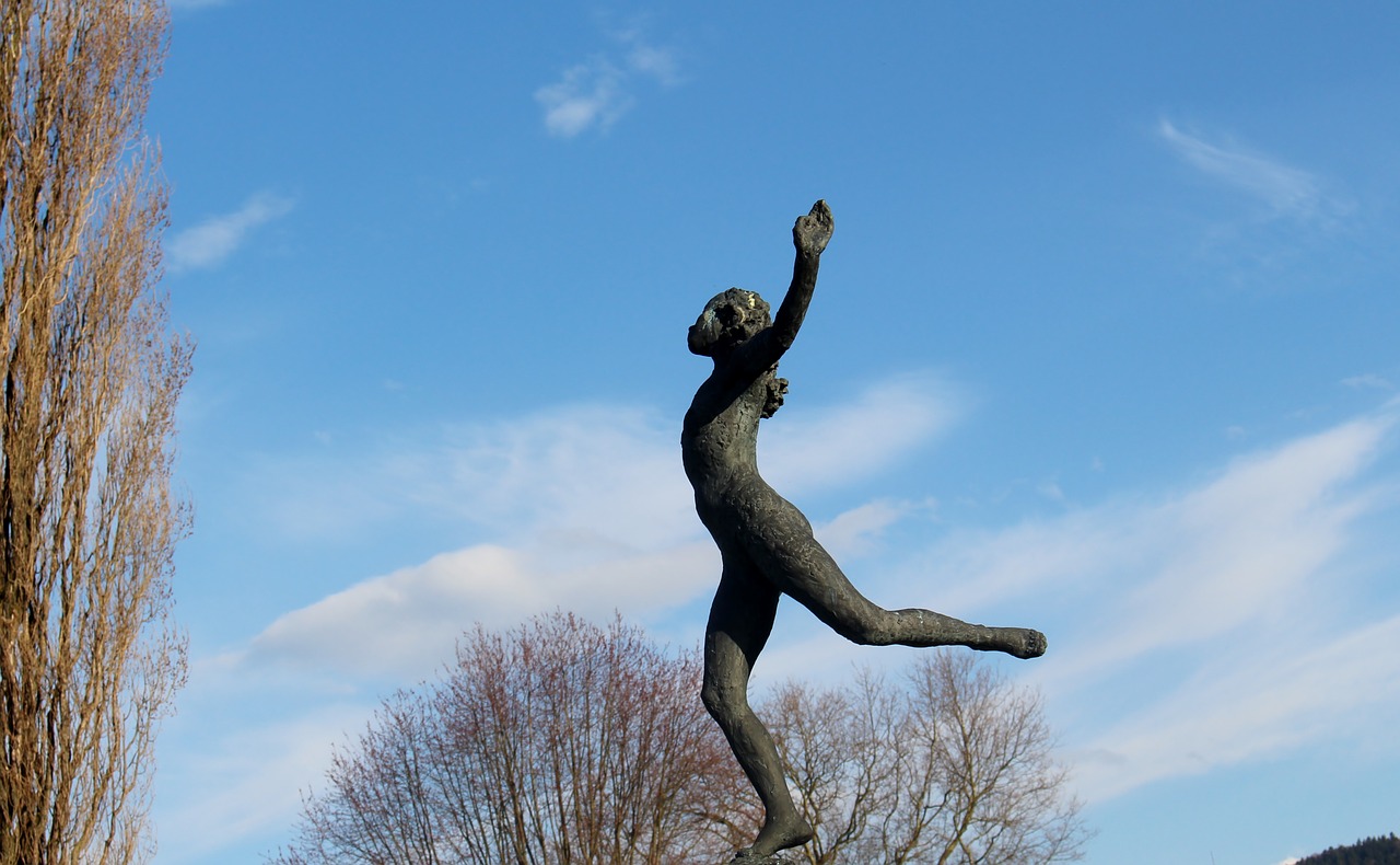 woman sculpture artwork free photo