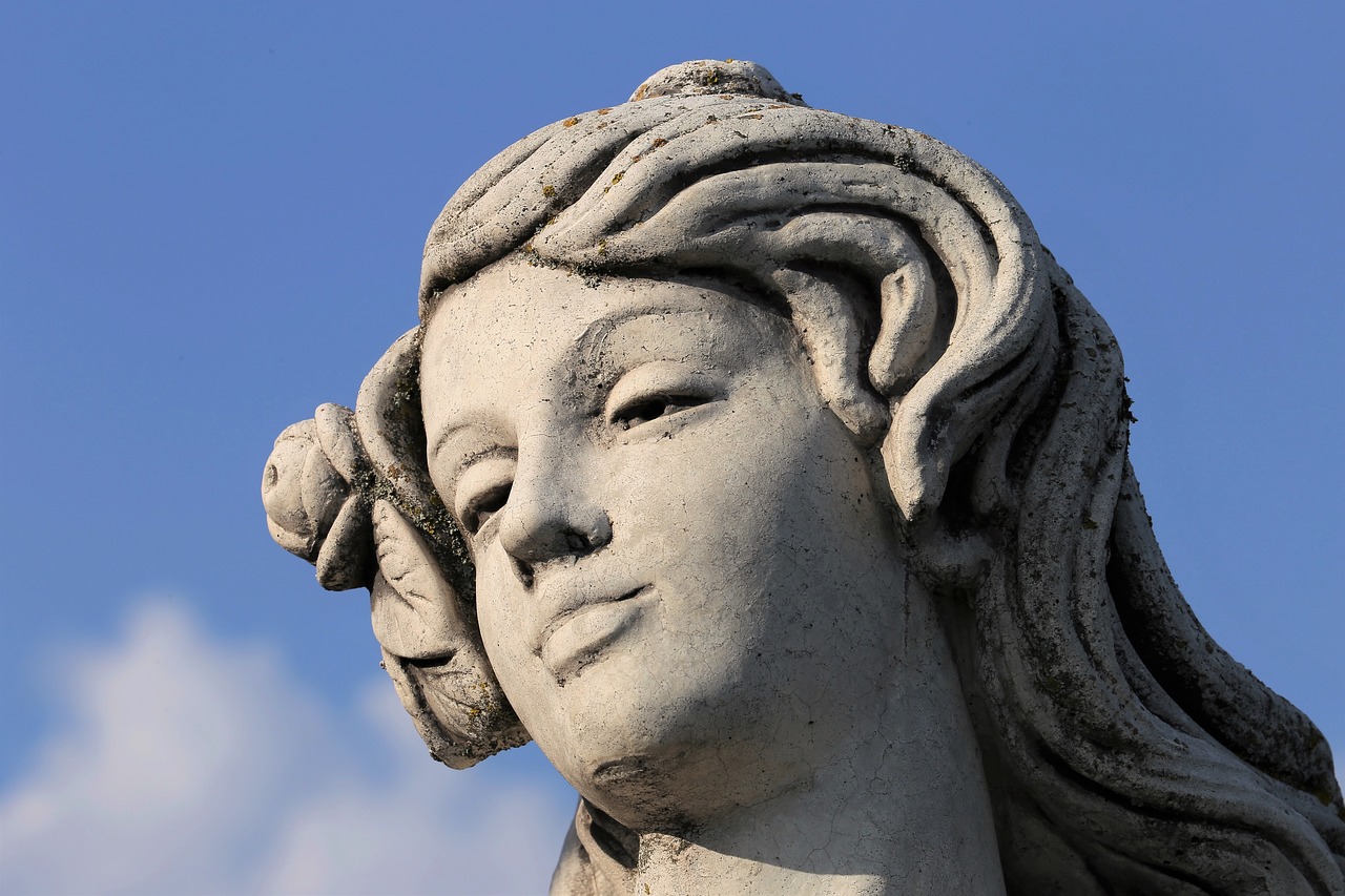 woman statue  head  sculpture free photo