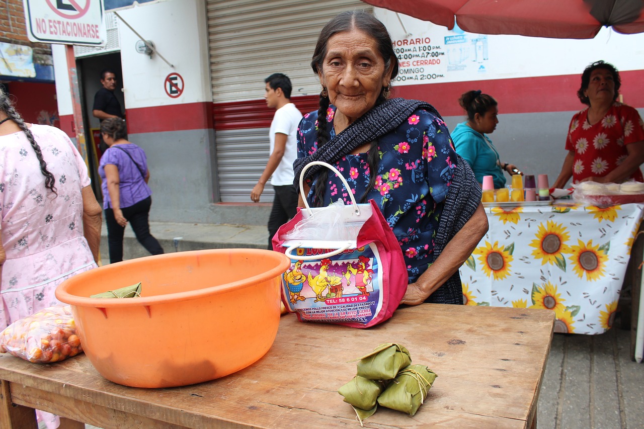 women chatina oaxaca free photo