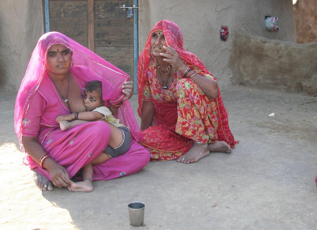 women breastfeeding rajasthan free photo
