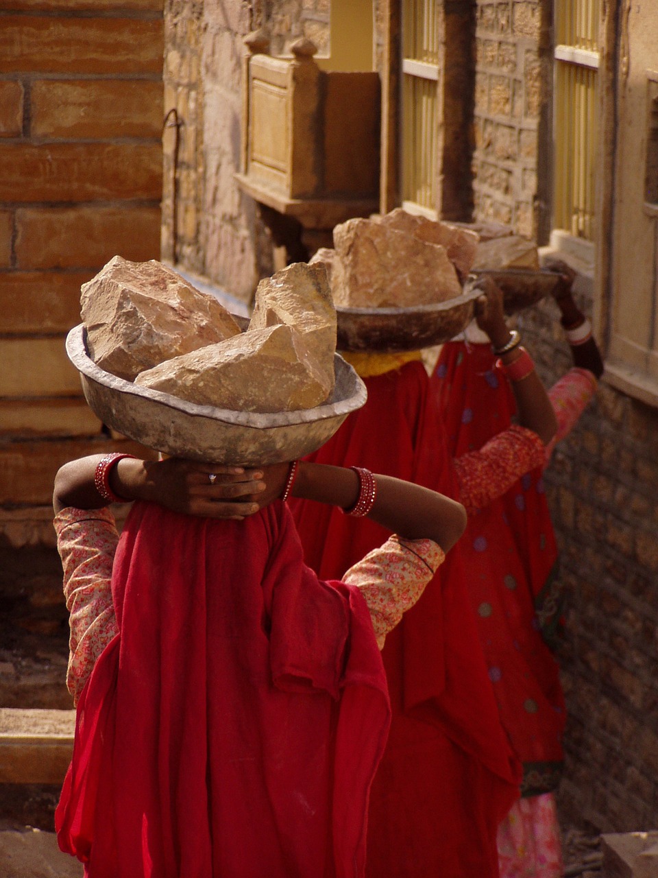 women's work women stones free photo