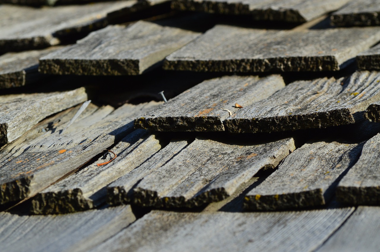 wood shingles roof free photo