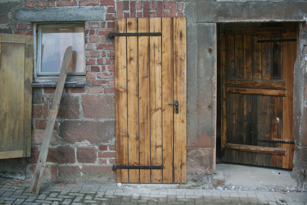 wood door doors free photo