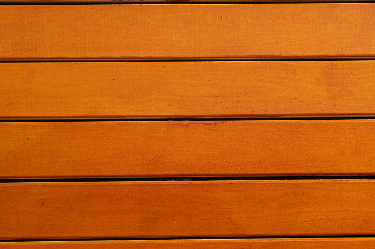 wood wall yellow free photo