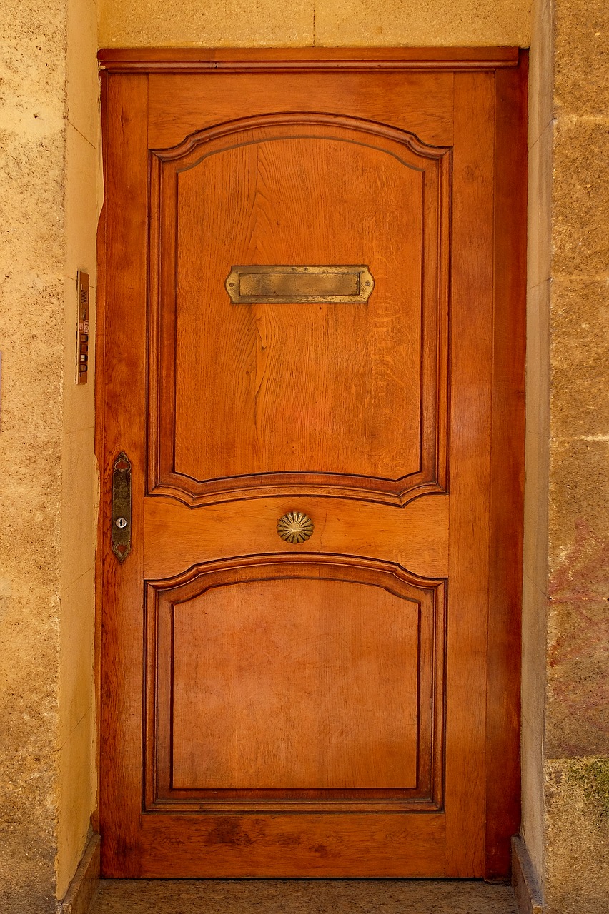 wood  wooden  door free photo