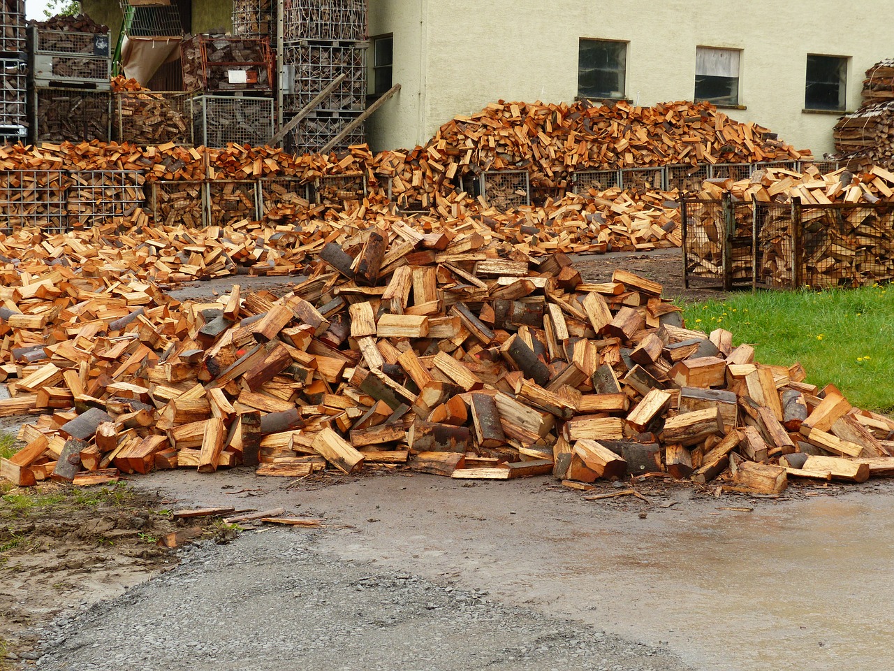 wood holzstapel firewood free photo