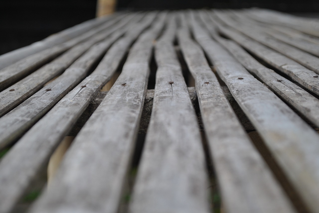 wood bench free pictures free photo