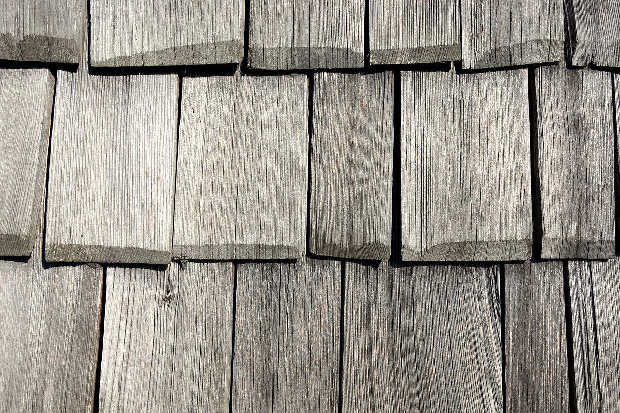 wood shingle facade cladding free photo