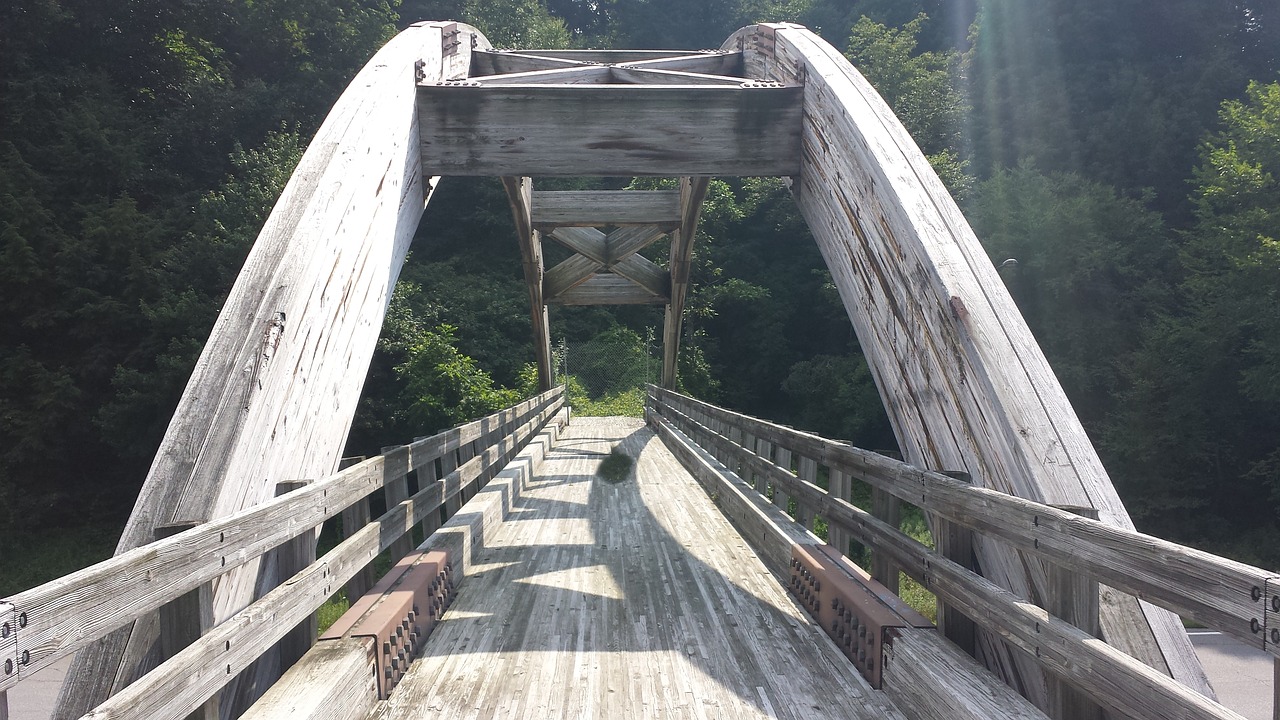 wood bridge vermont free photo