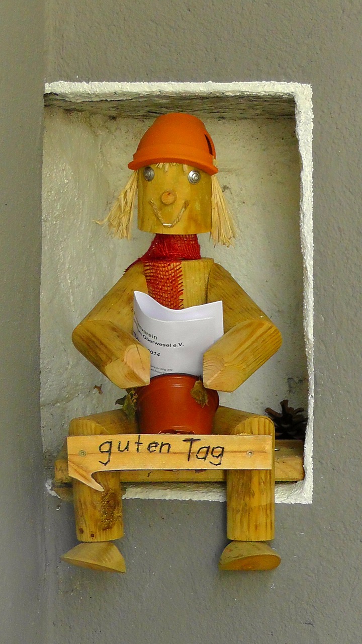 wood doll holzfigur figure free photo