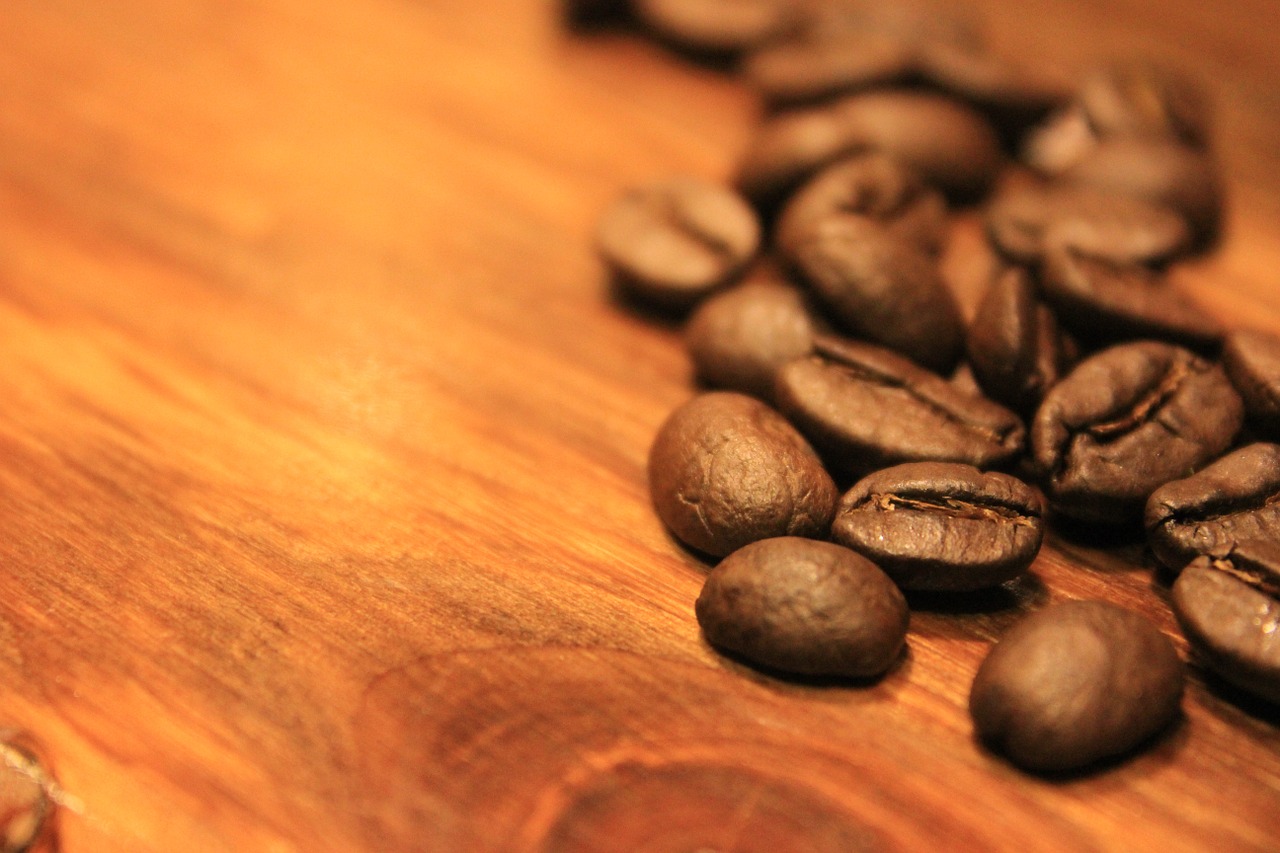 wood grain coffee beans drinks free photo