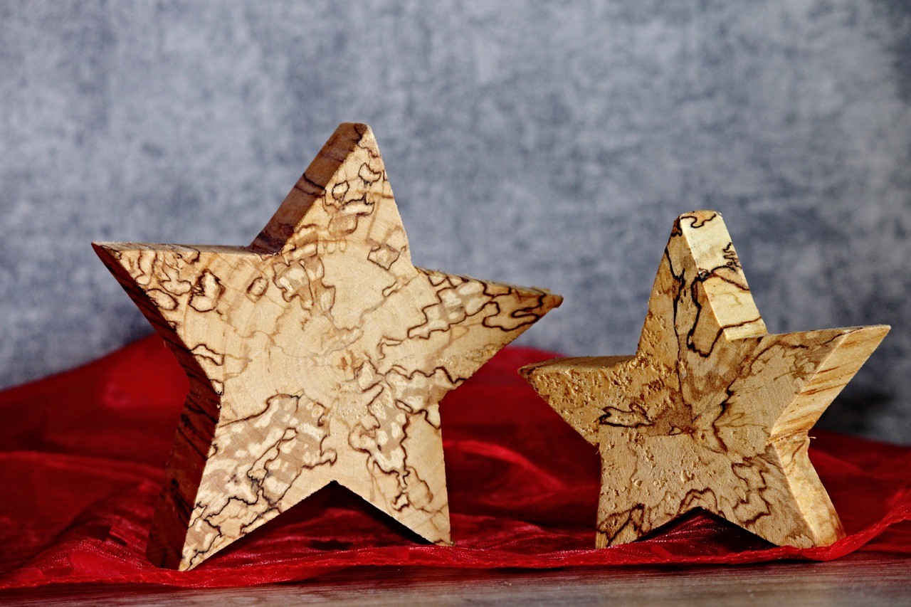 wood star star hand labor free photo