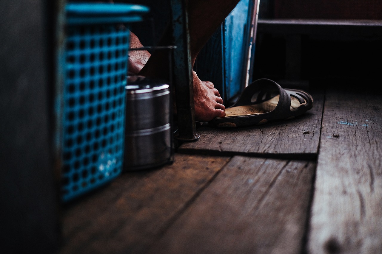 wooden floor laundry free photo