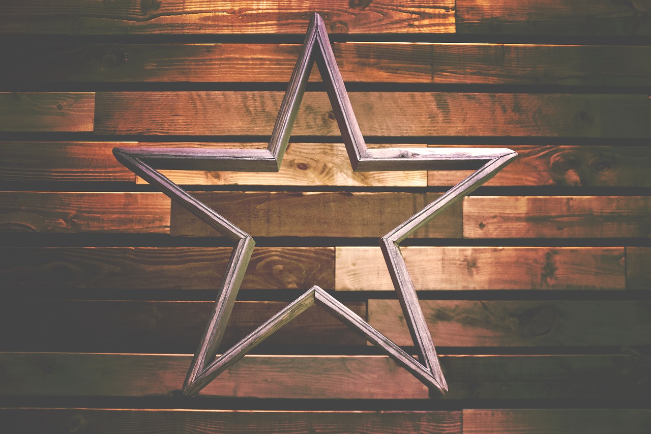 wooden wall star free photo