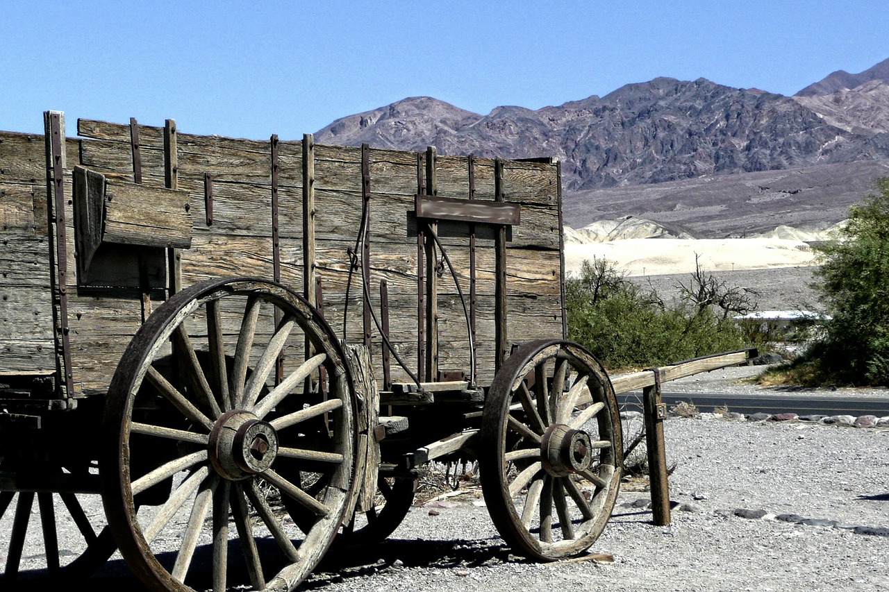 wooden wagon heritage free photo