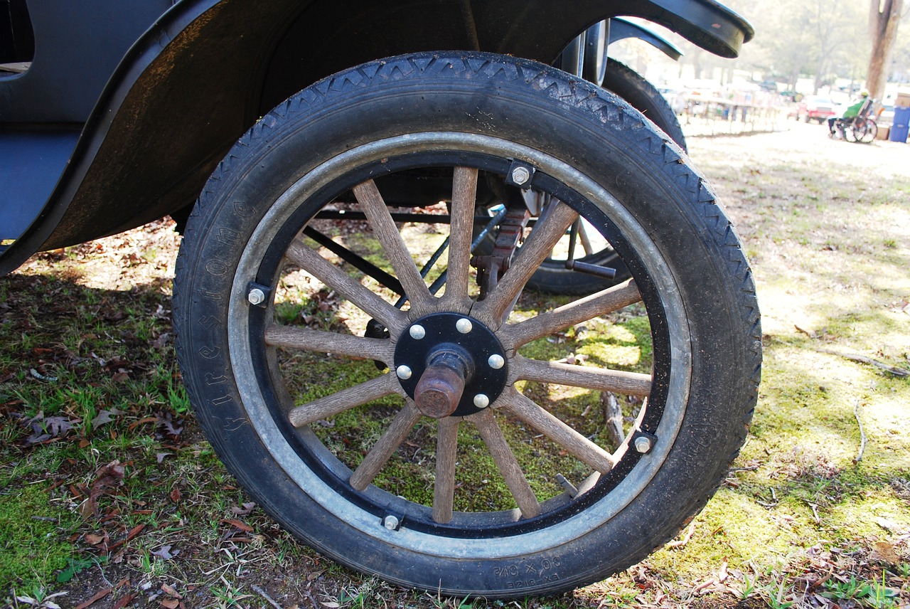 wooden wood wheel free photo