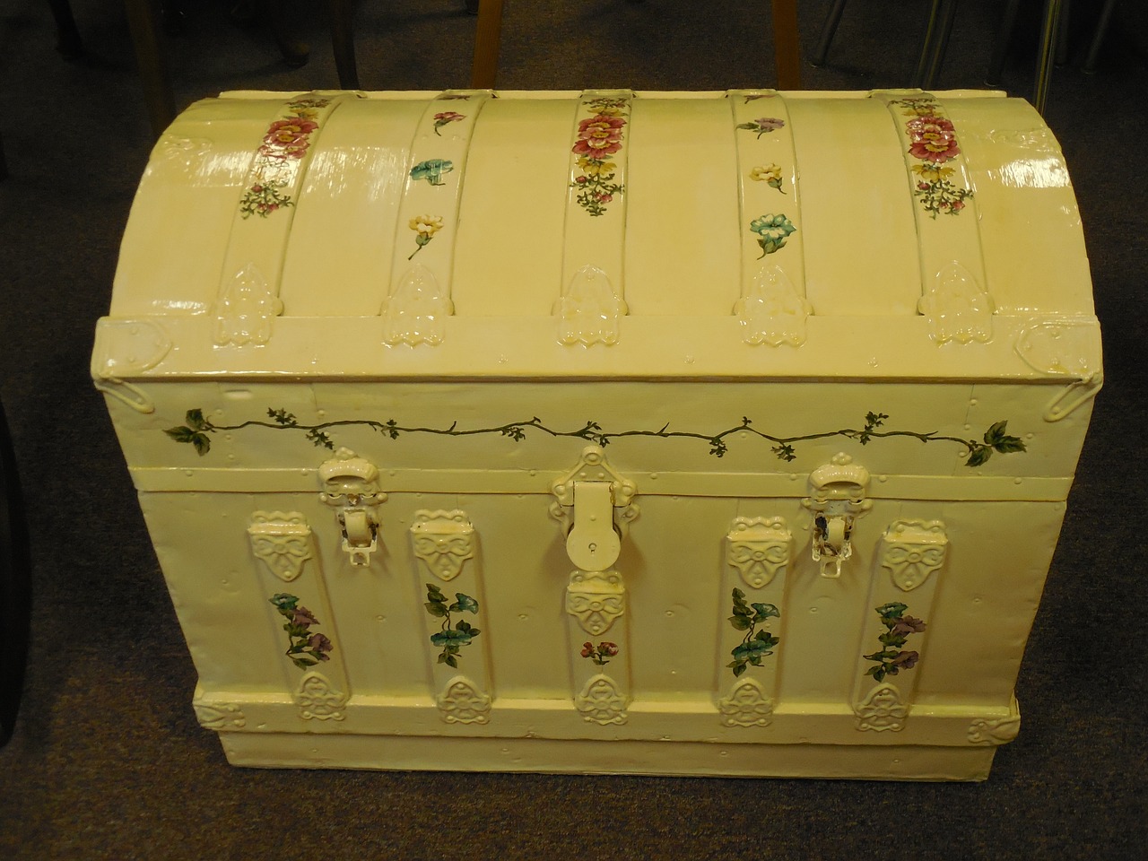 hope chest chest box free photo