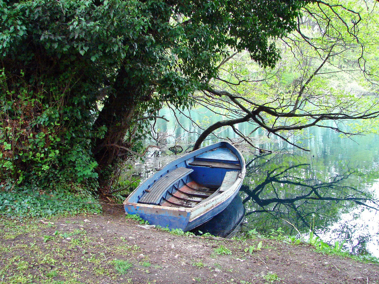 wooden boat little bay lake free photo