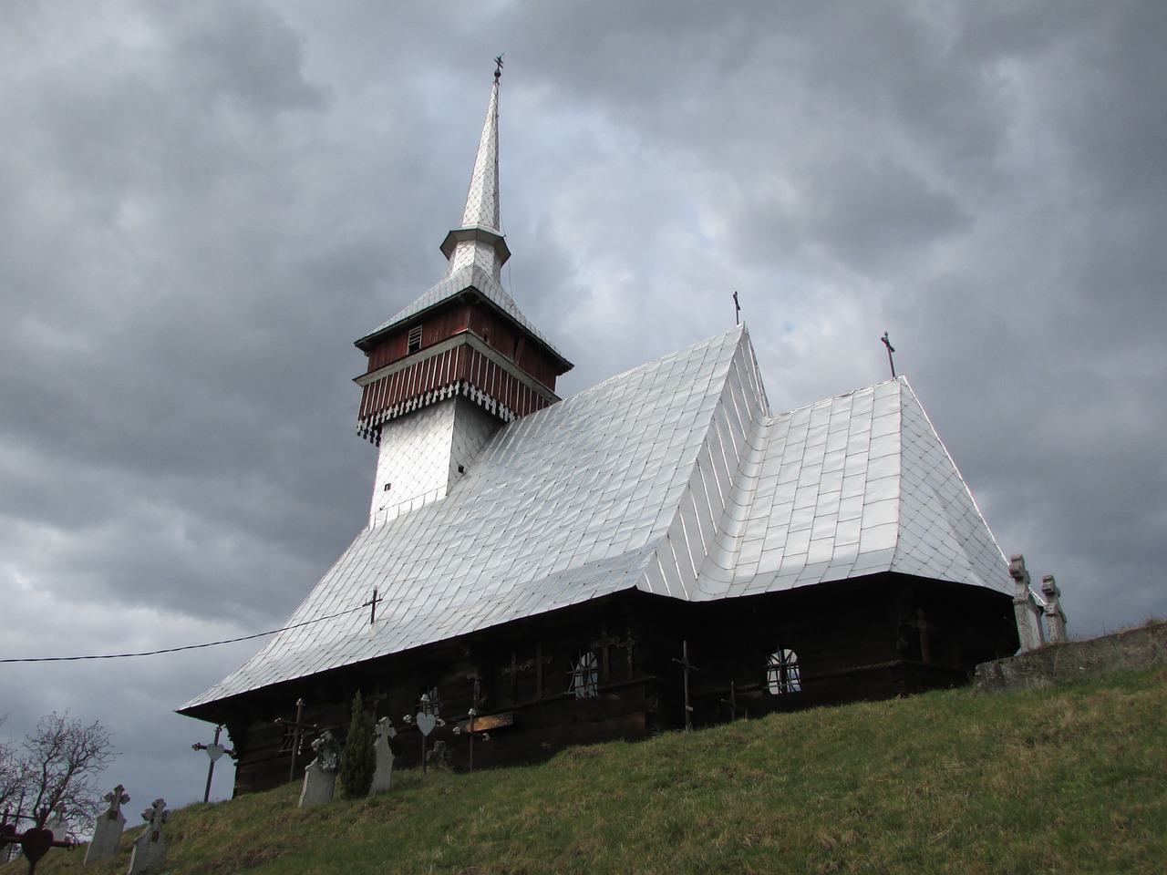 wooden church bradet bihor free photo