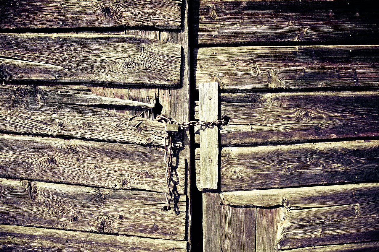 wooden gate barn closed free photo