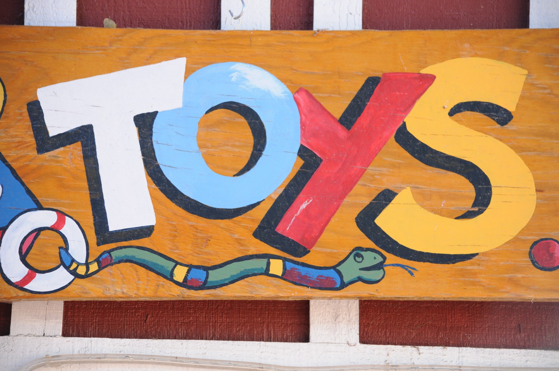 toys sign wooden free photo