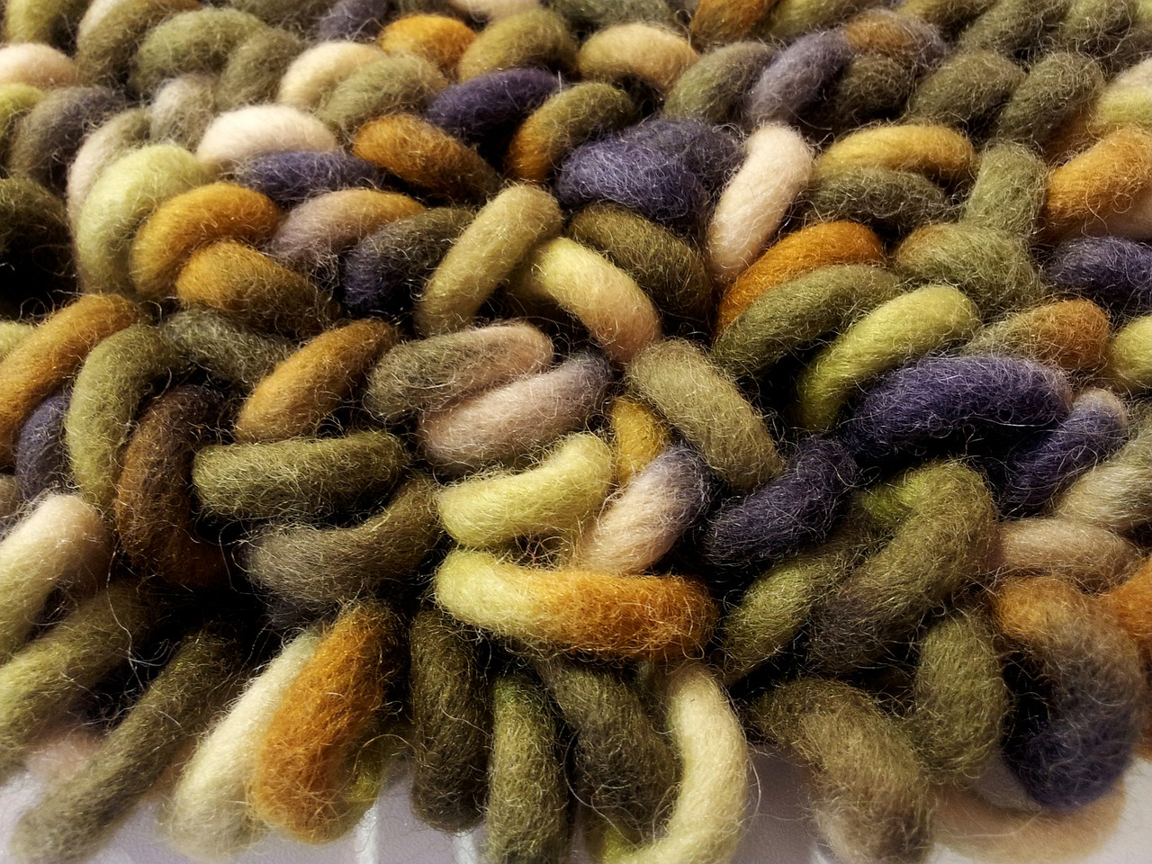 wool dressing color free photo