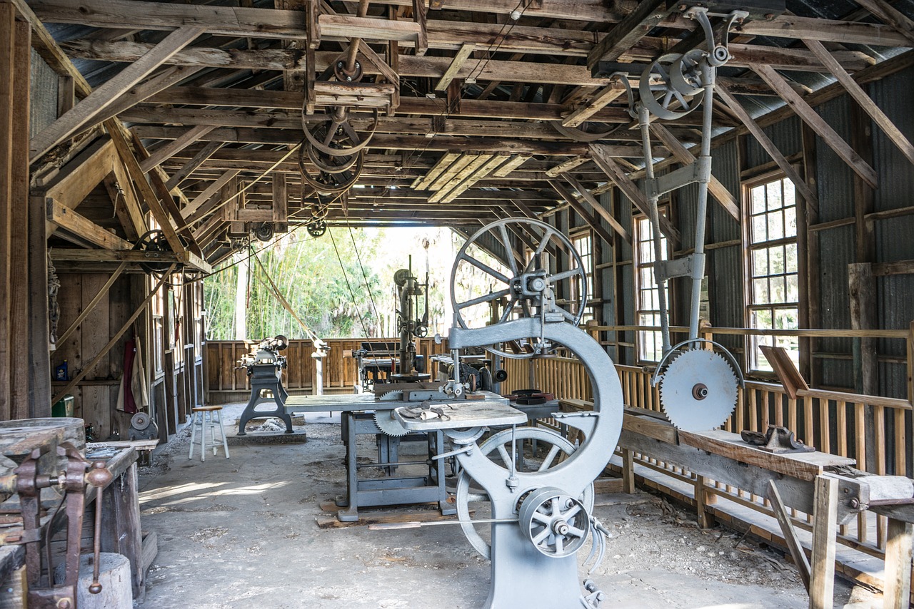 work shop abandoned koreshan state park free photo