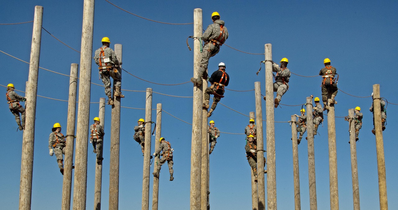 workers training electrical free photo