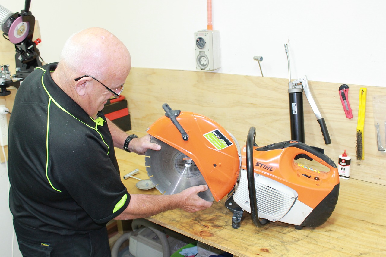 workshop maintenance tools free photo