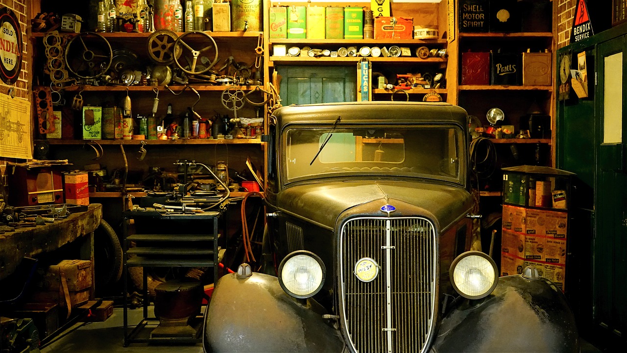 workshop garage mechanic free photo