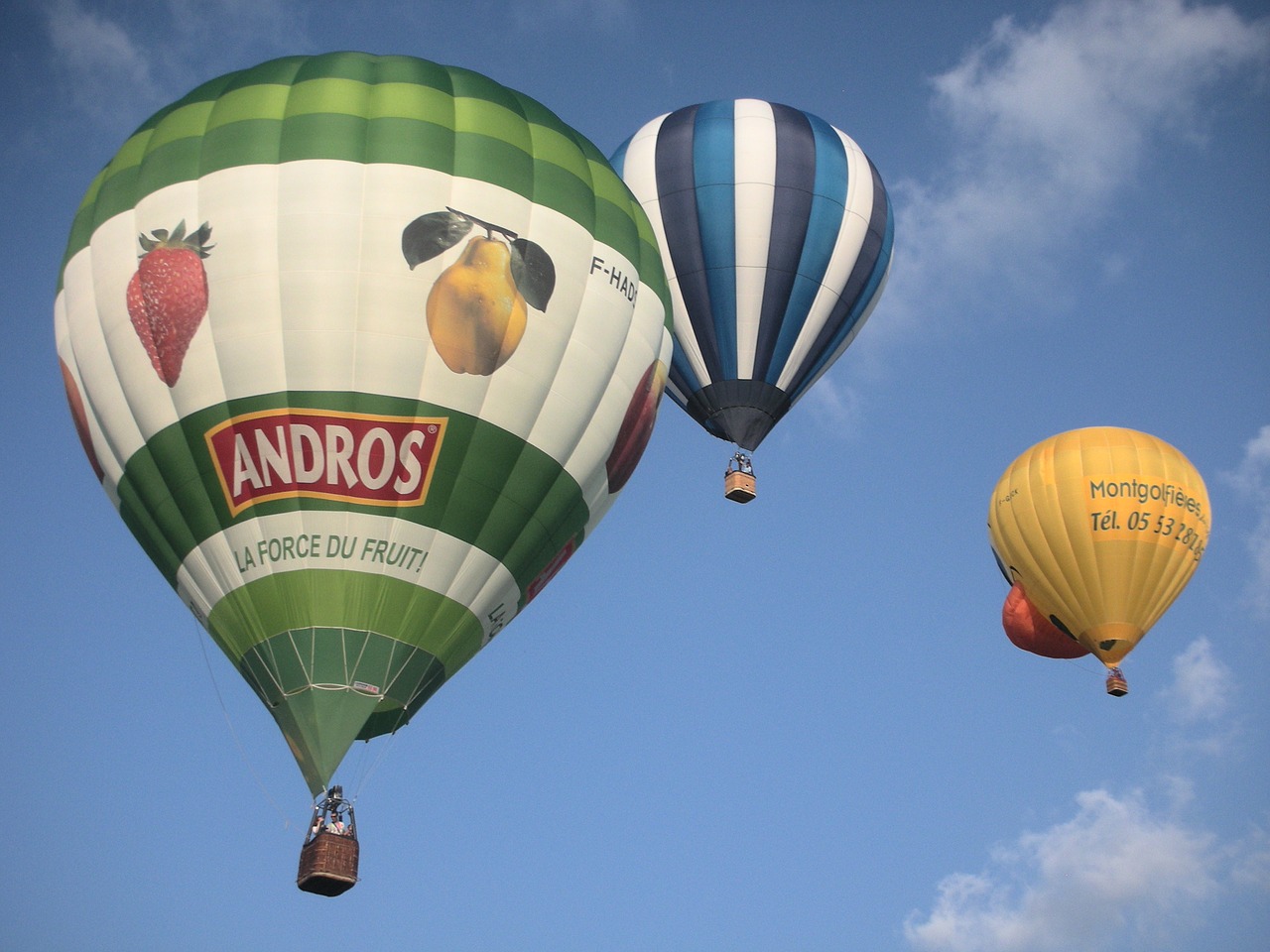 worldwide hot-air ballooning rocamadour free photo
