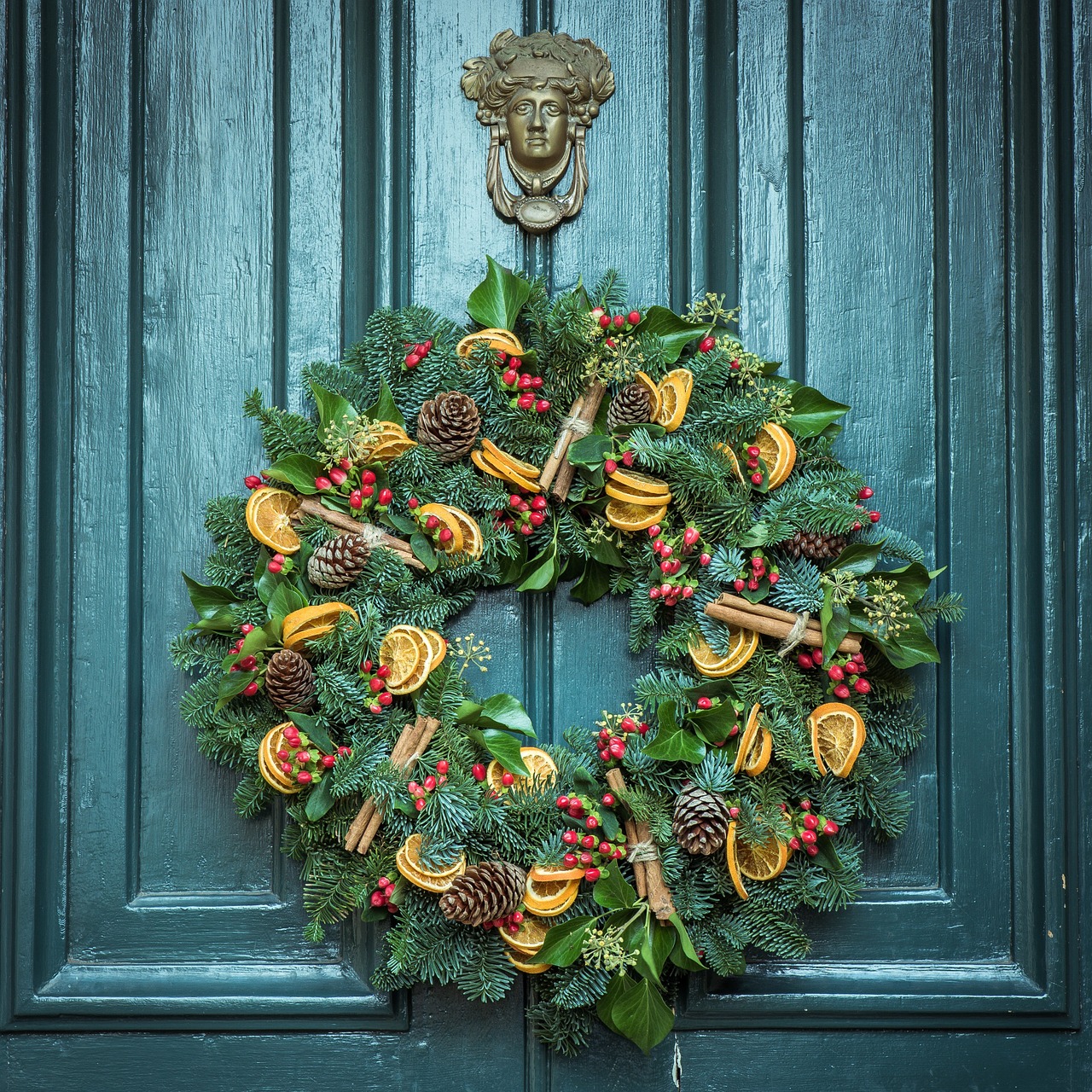 wreath door christmas free photo