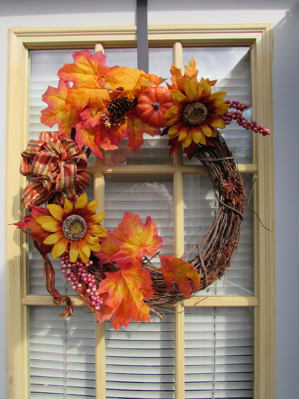 wreath fall autumn free photo