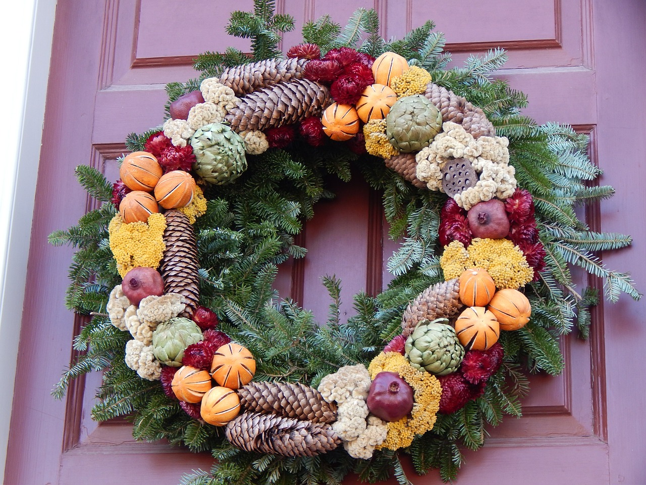 wreath holiday decorations williamsburg free photo