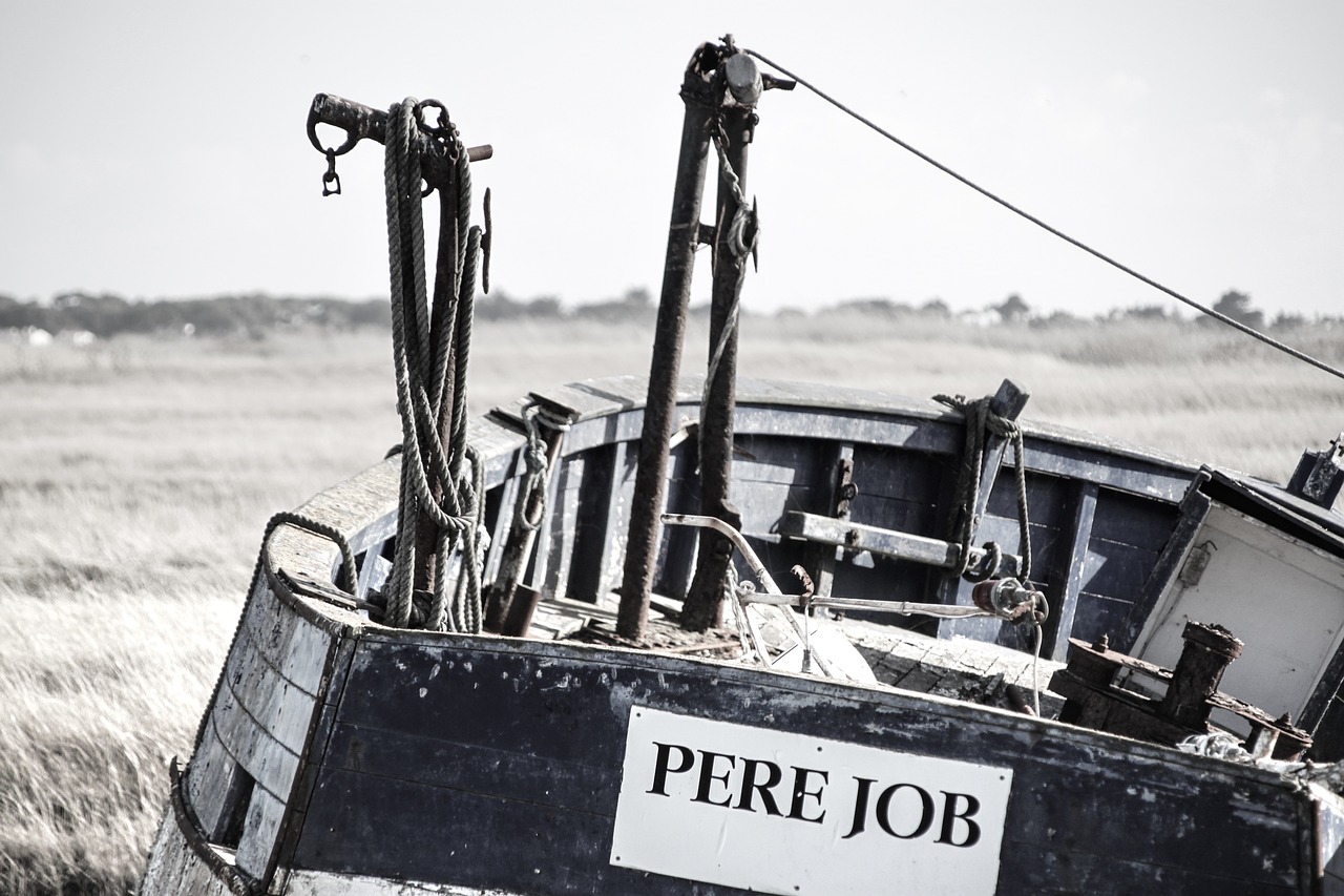 wreck wreck boat boat wreck free photo