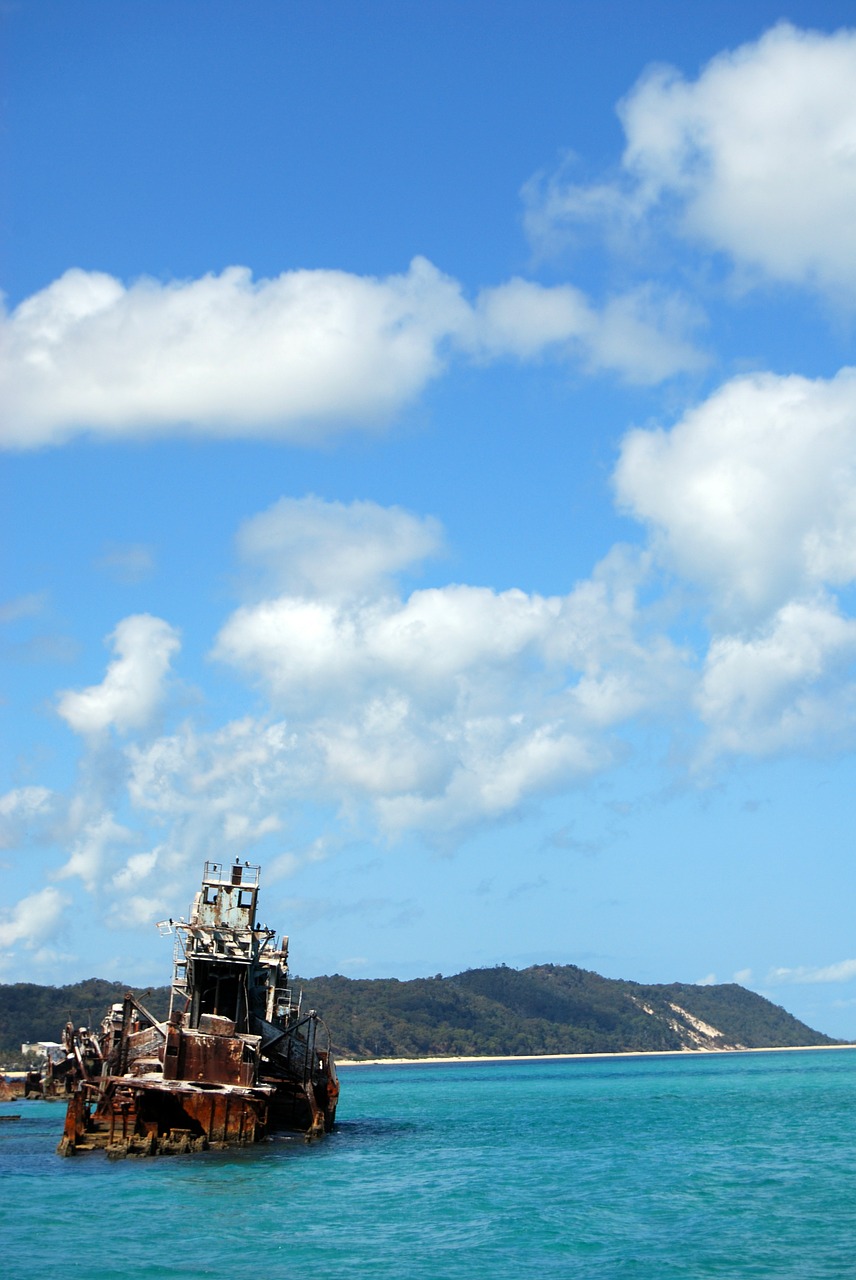 wreck ship reef free photo