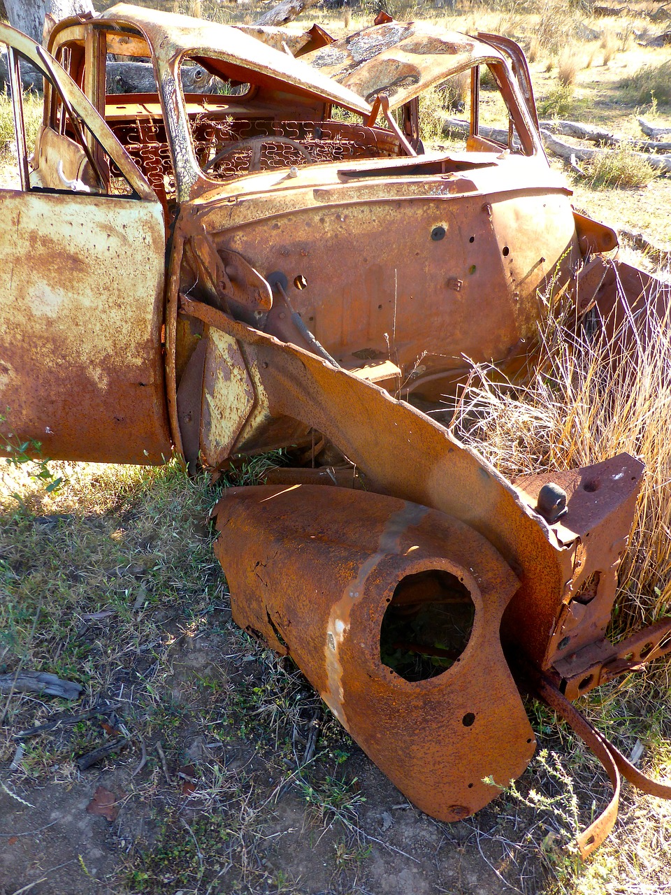 wreck rusty vehicle free photo