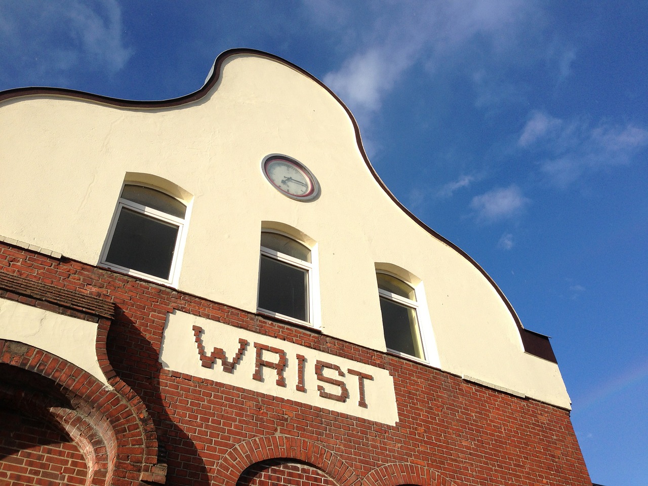 wrist mecklenburg railway station free photo