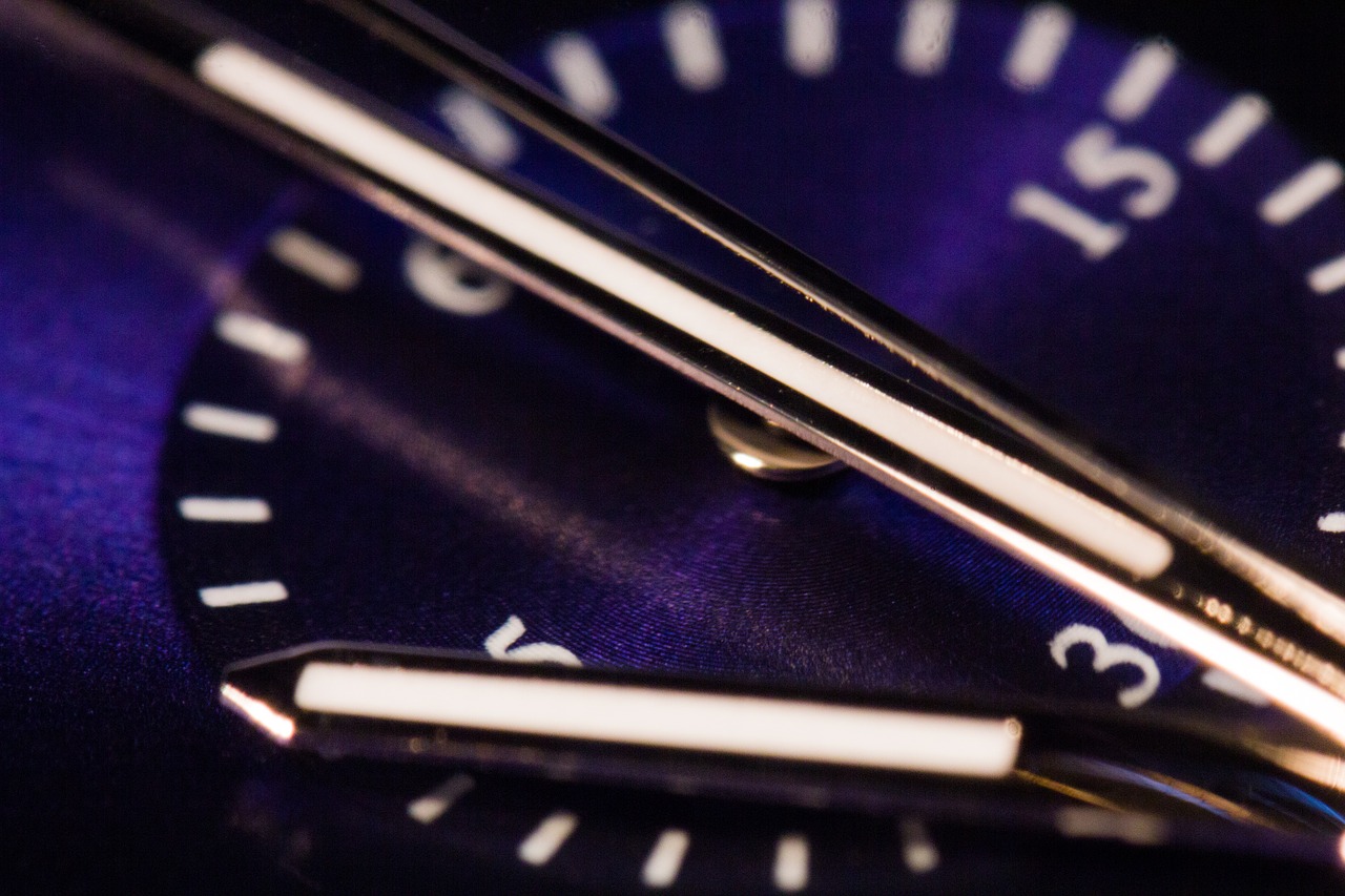 wrist watch time macro free photo