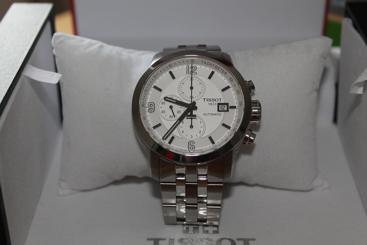 wristwatch chronograph automatic free photo