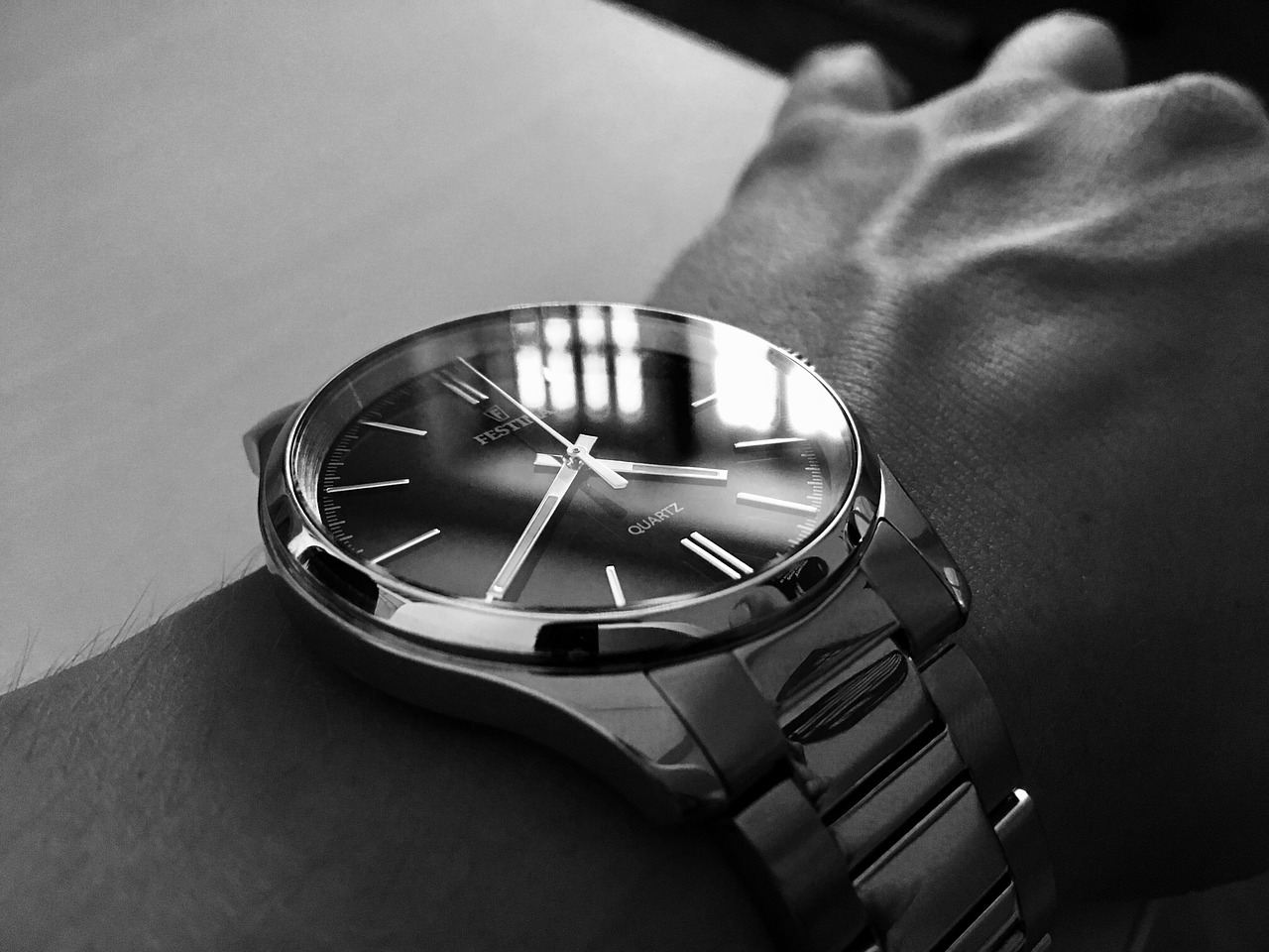 wristwatch watch bw free photo